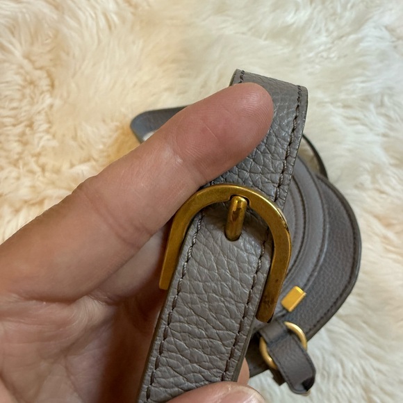 Chloe SMALL MARCIE SADDLE BAG IN GRAINED LEATHER - Picture 13 of 16